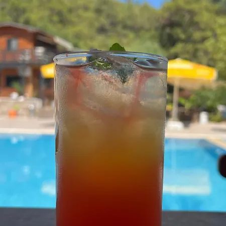 Batu Holiday Village Проживание в семье *