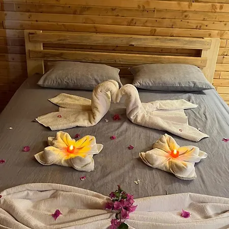 Batu Holiday Village Проживание в семье Kumluca